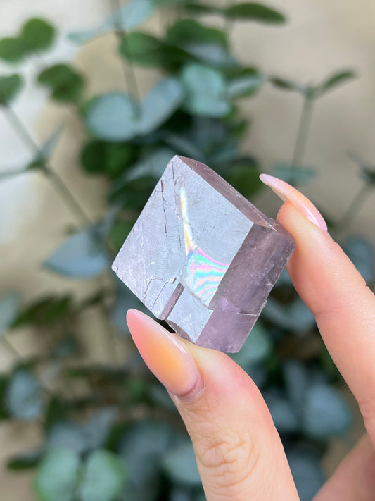 Purple Optical Calcite (24AL)