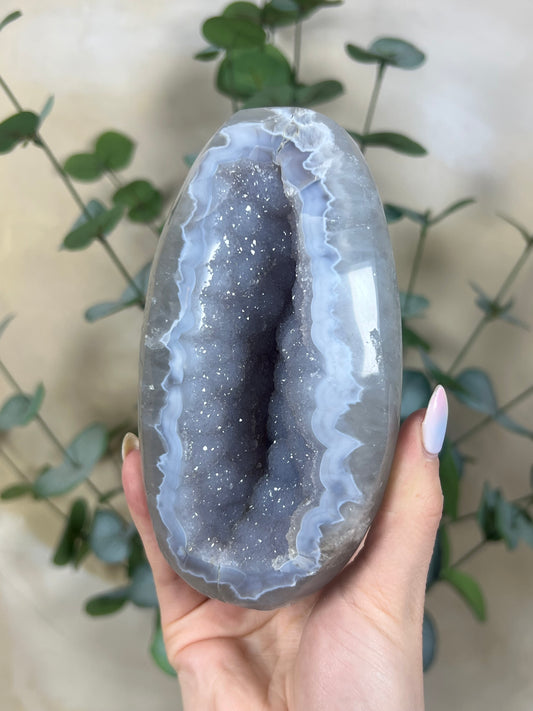 Agate on Stand (149AA)