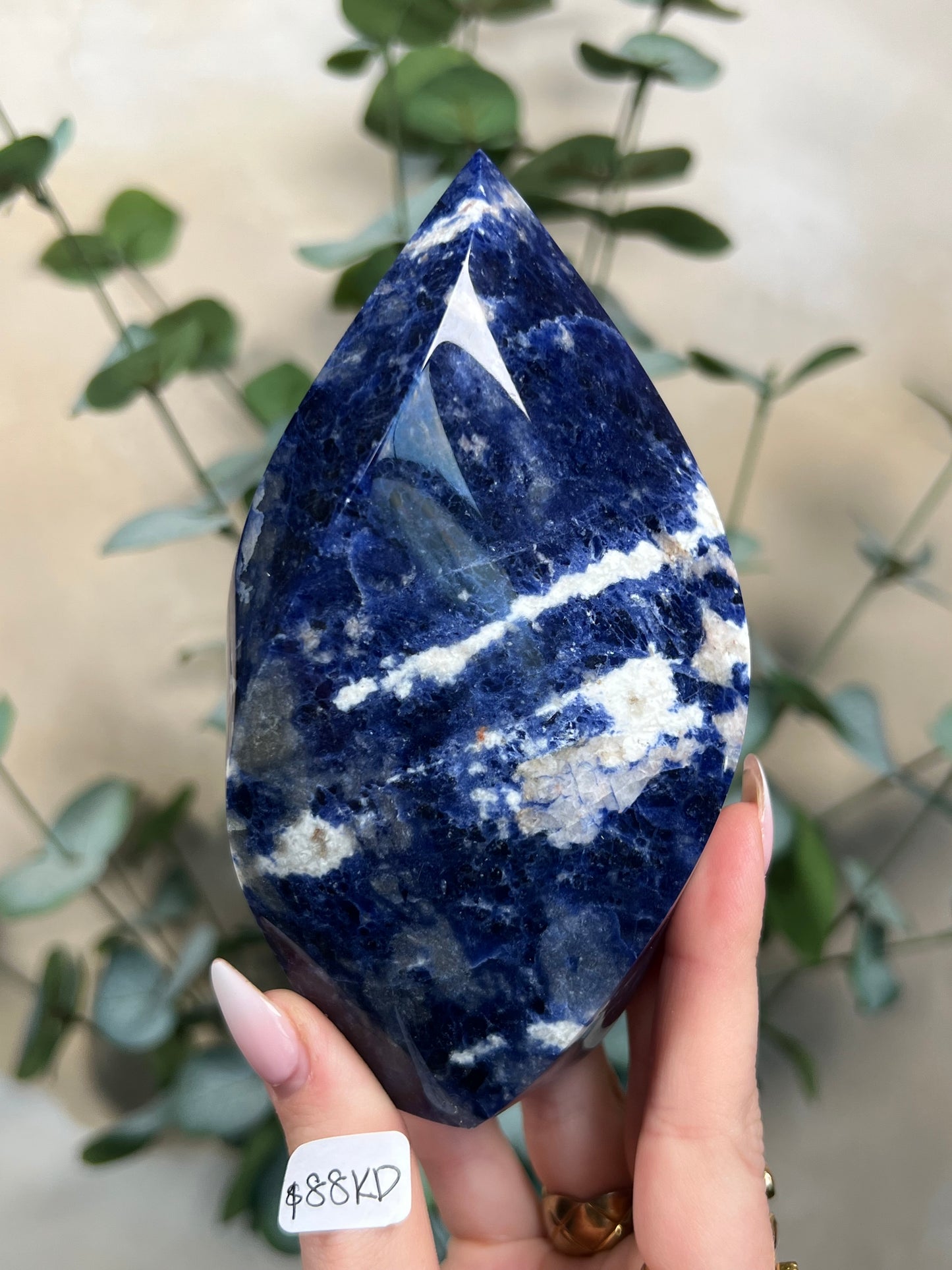 Sodalite Flames (66KE, 88KD)