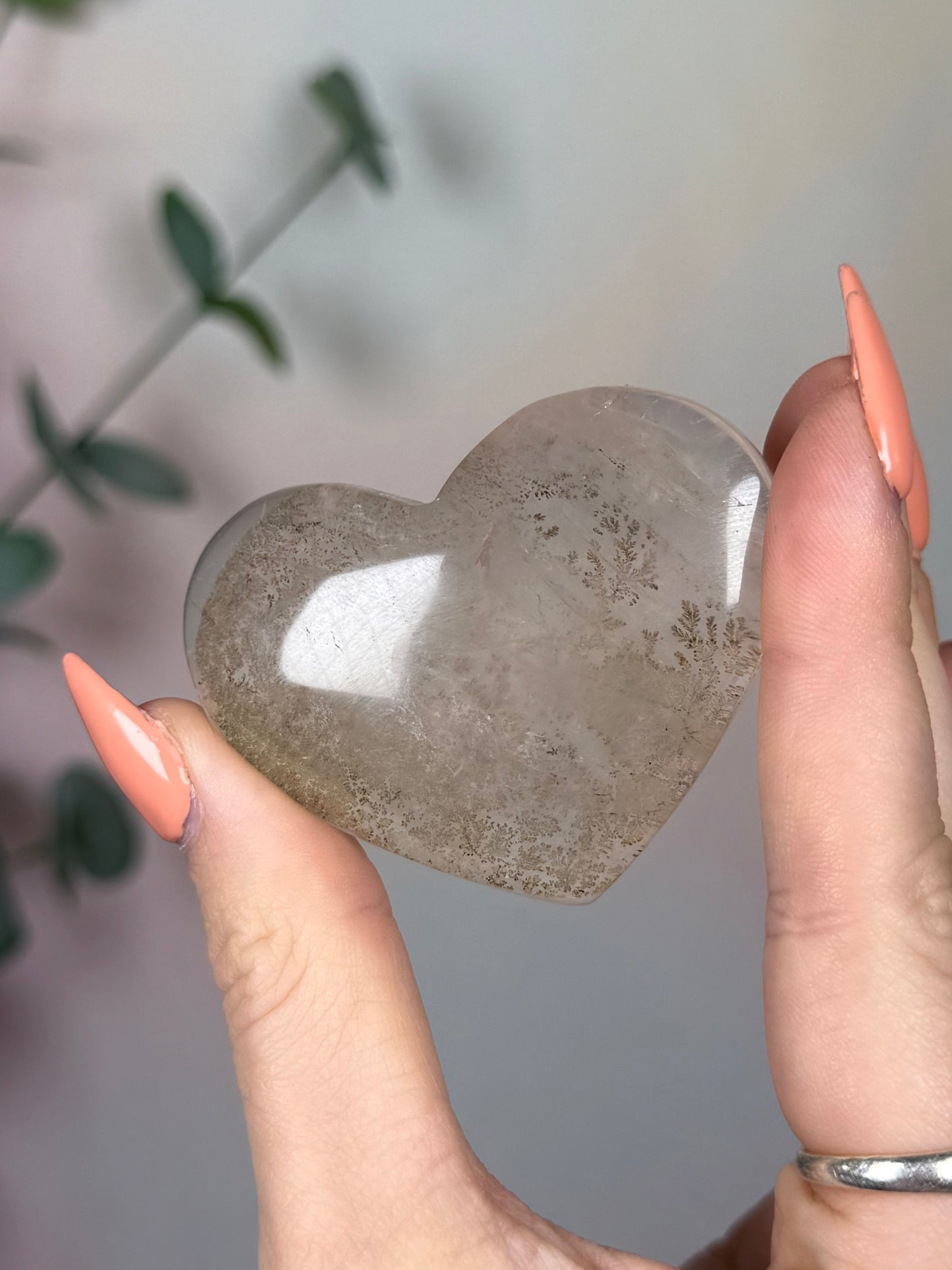 Dendritic Quartz Heart (27AP)