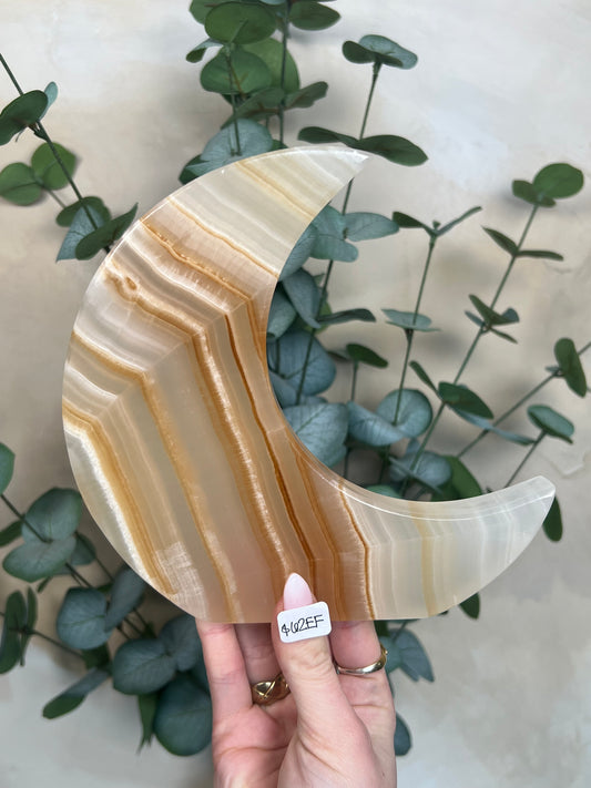 Calcite Standing Moons (62EF, 62EG)