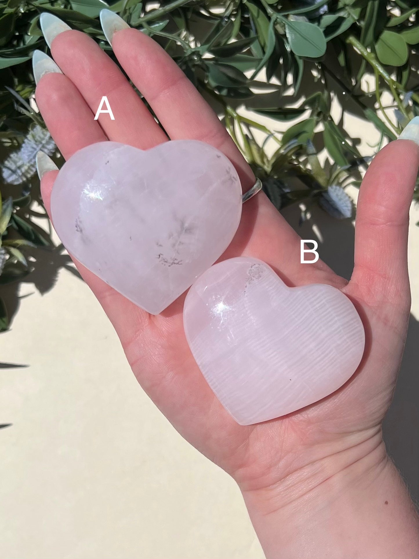 Mangano Calcite Hearts