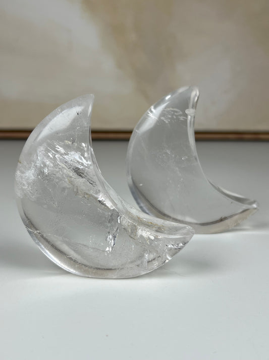 Clear Quartz Standing Moons (35EM, 36ER)