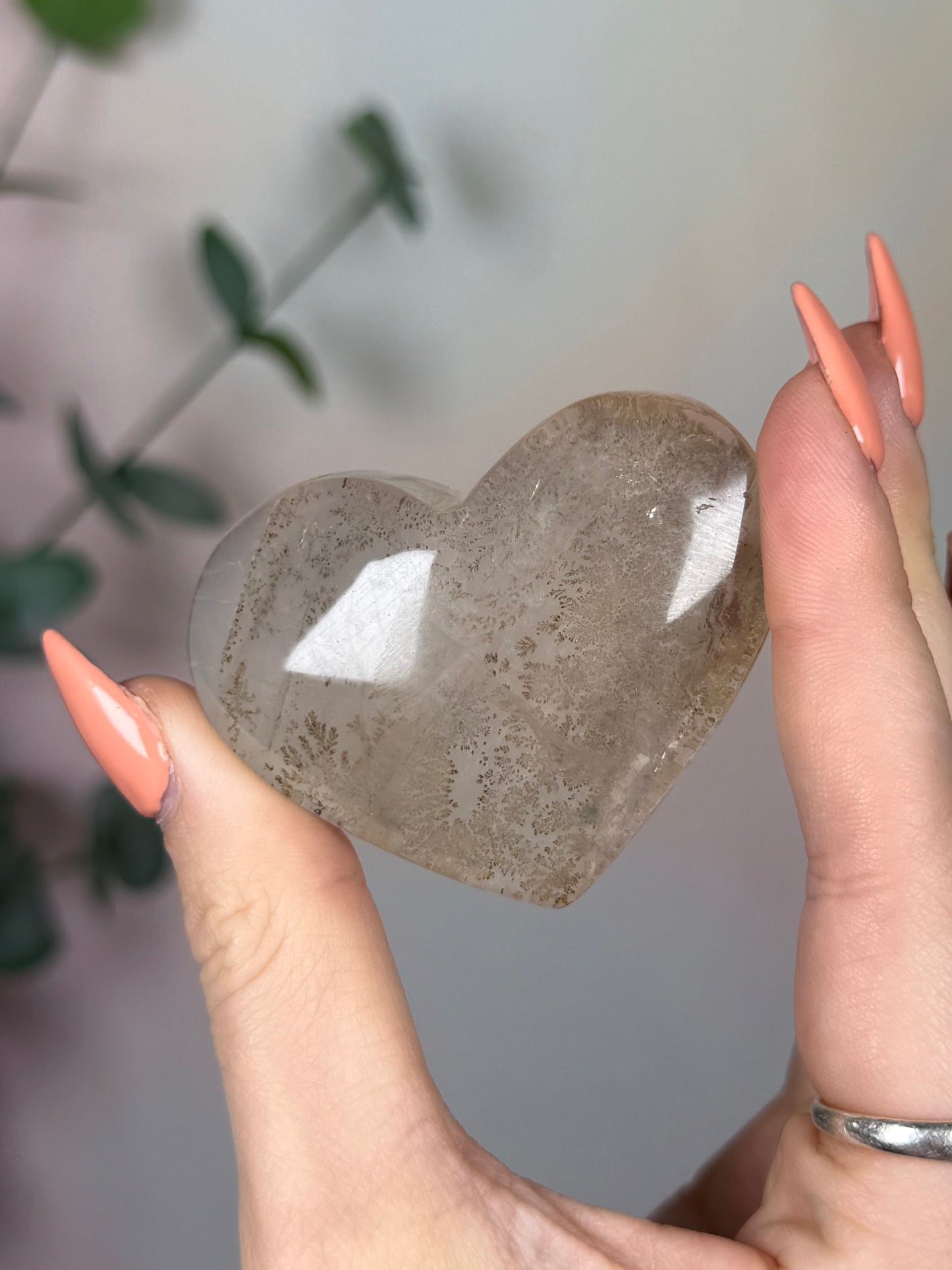 Dendritic Quartz Heart (27AP)