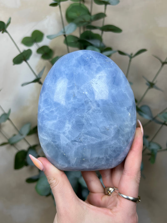 Blue Calcite Freeform (46AC)