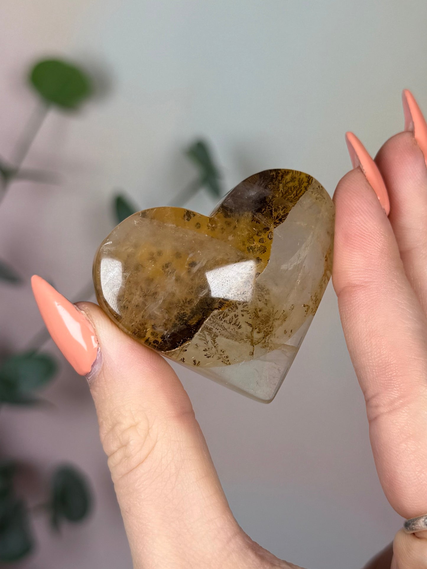 Dendritic Quartz Heart (20AW)