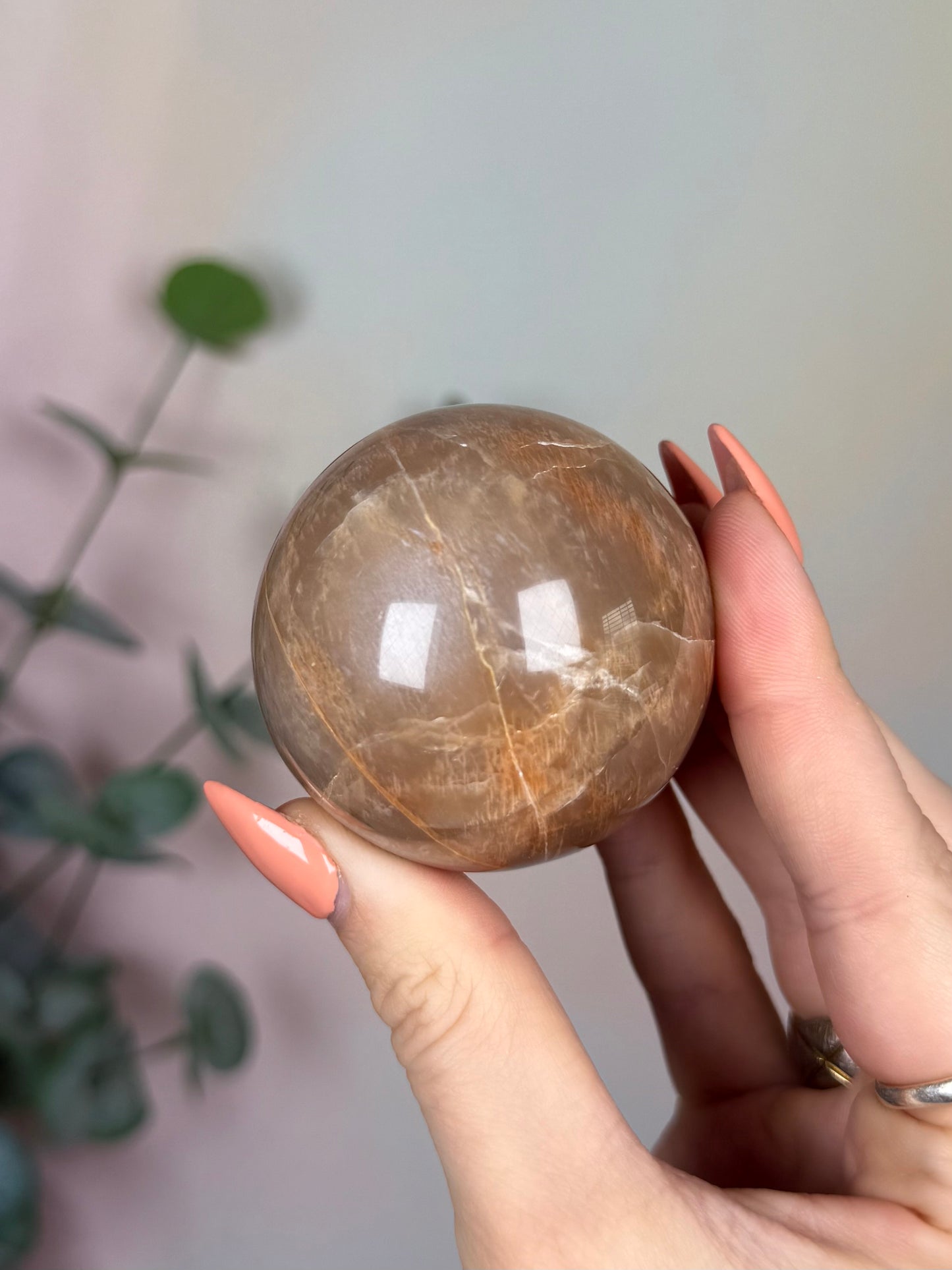 Moonstone Sphere (14BQ)