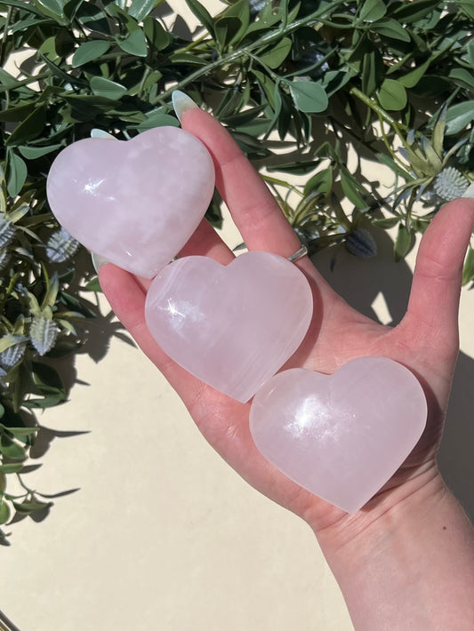 Mangano Calcite Hearts