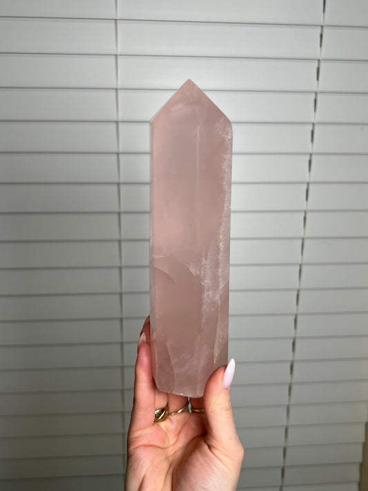 Rose Quartz Tower (70EF)