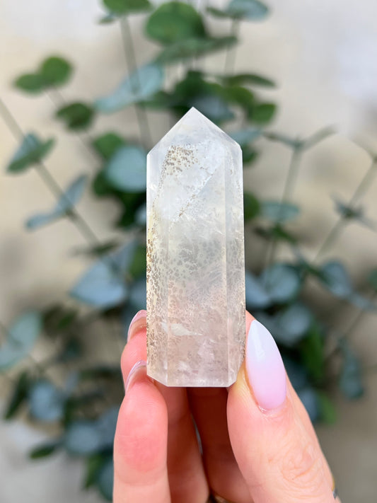 Dendritic Quartz Tower (31ES)