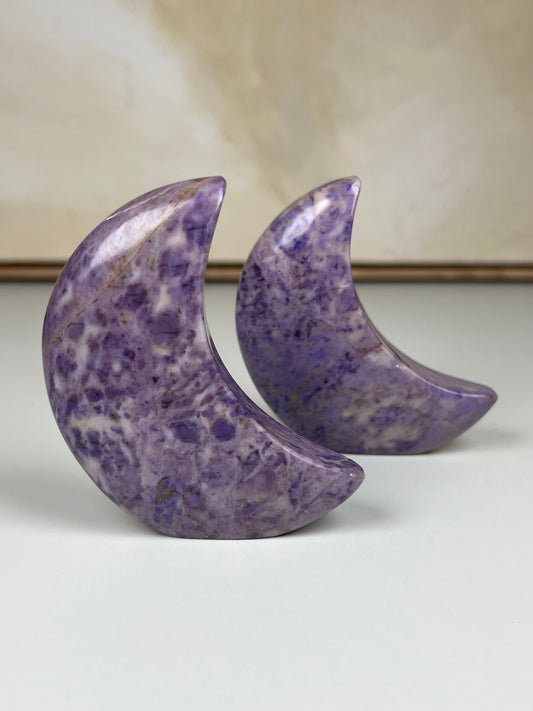 Lavender Jade Standing Moons (48EM, 48EN)