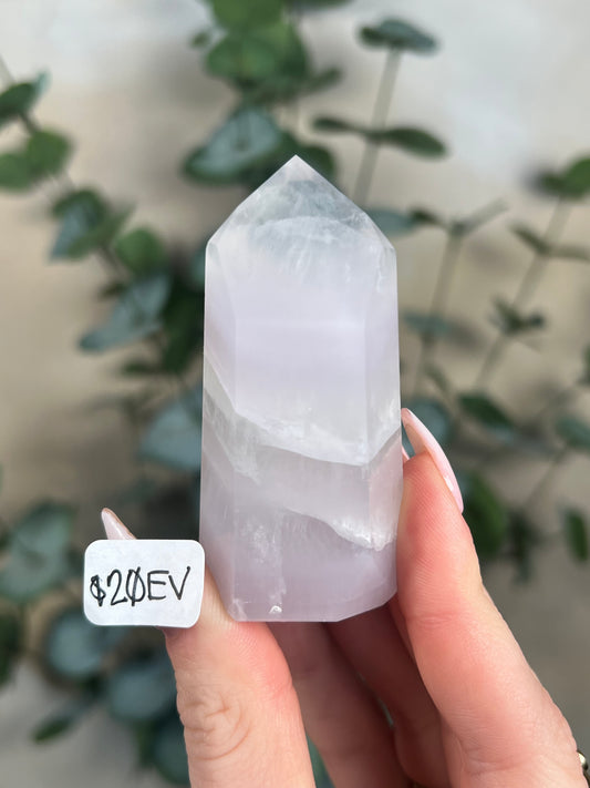 Yttrium Fluorite Towers (20-33, 6 options)