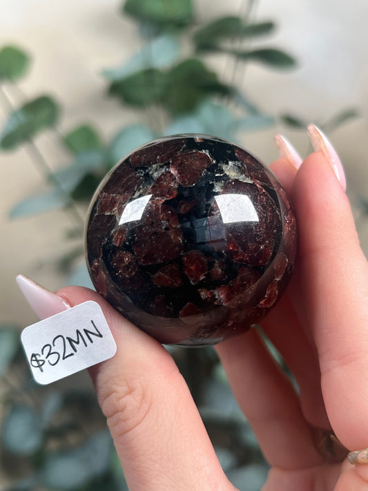 Garnet in Tourmaline Spheres (32MN, 32MP, 32MQ)