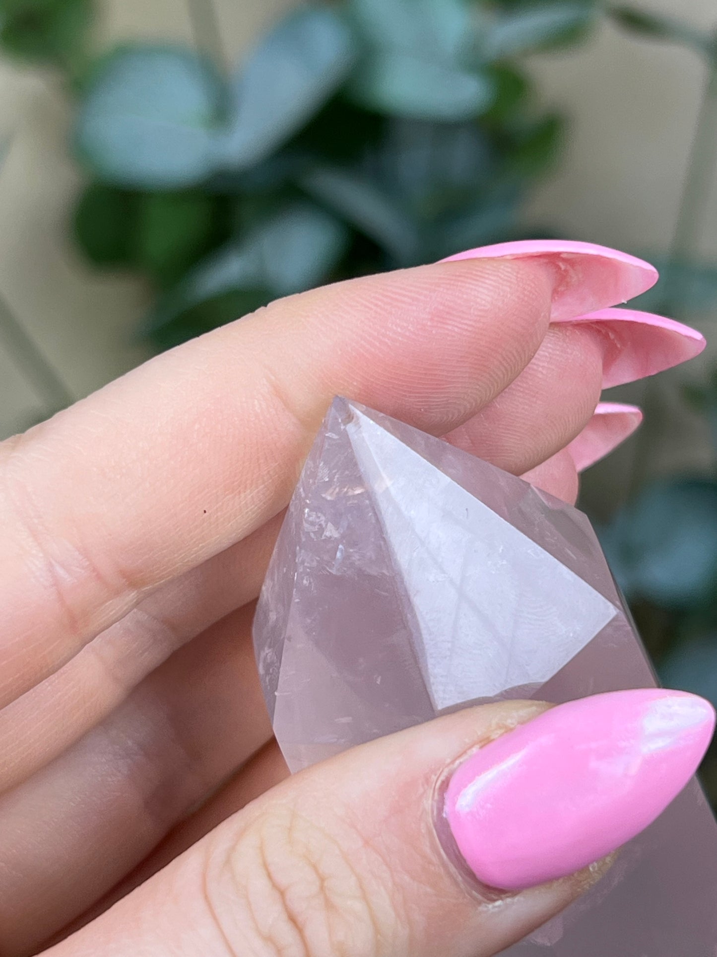 Rose Quartz Tower (28AJ)