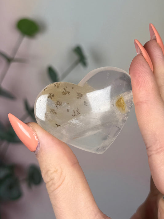 Dendritic Quartz Heart (16AR)