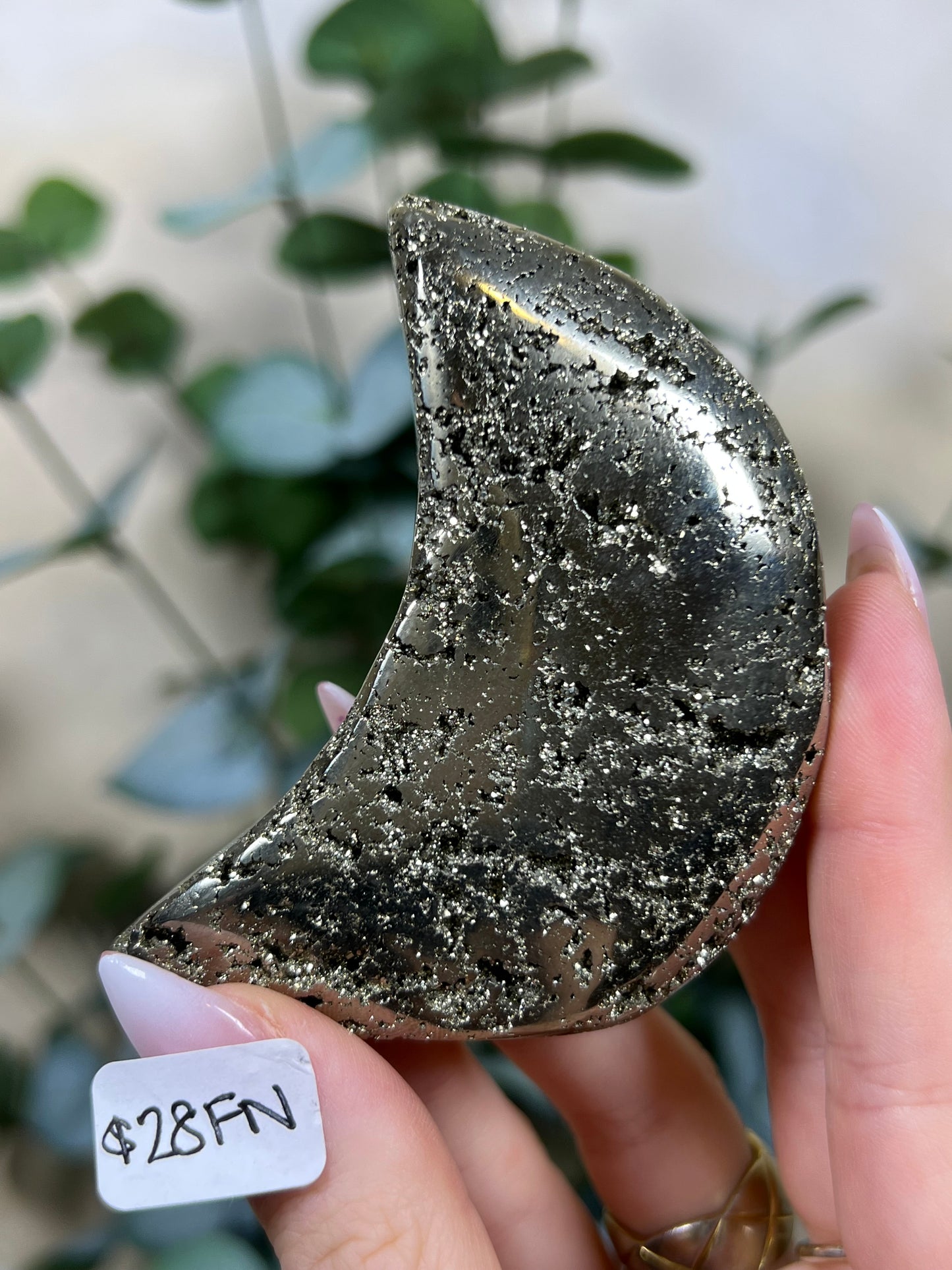 Pyrite Standing Moons (22GI, 28FN)