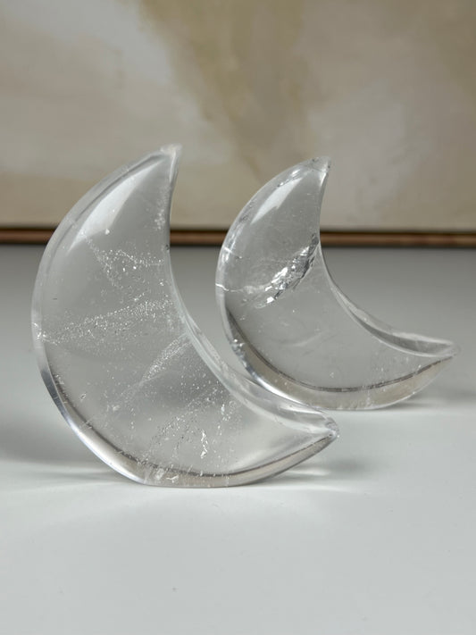 Clear Quartz Standing Moons (39ET, 39EU)