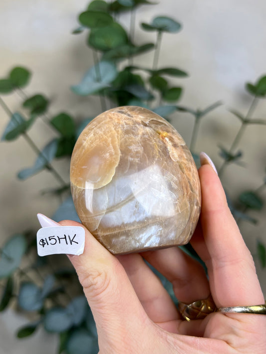 Peach Moonstone Freeforms (15HK, 18HB)