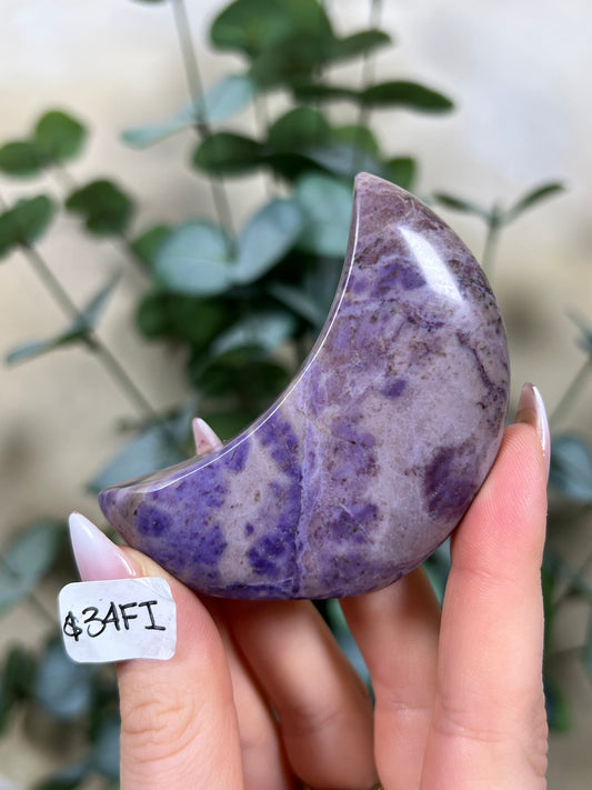 Lavender Jade Standing Moons (34FI, 46EW)