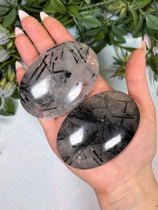 Tourmaline in Quartz Palms (30FP, 33EK)