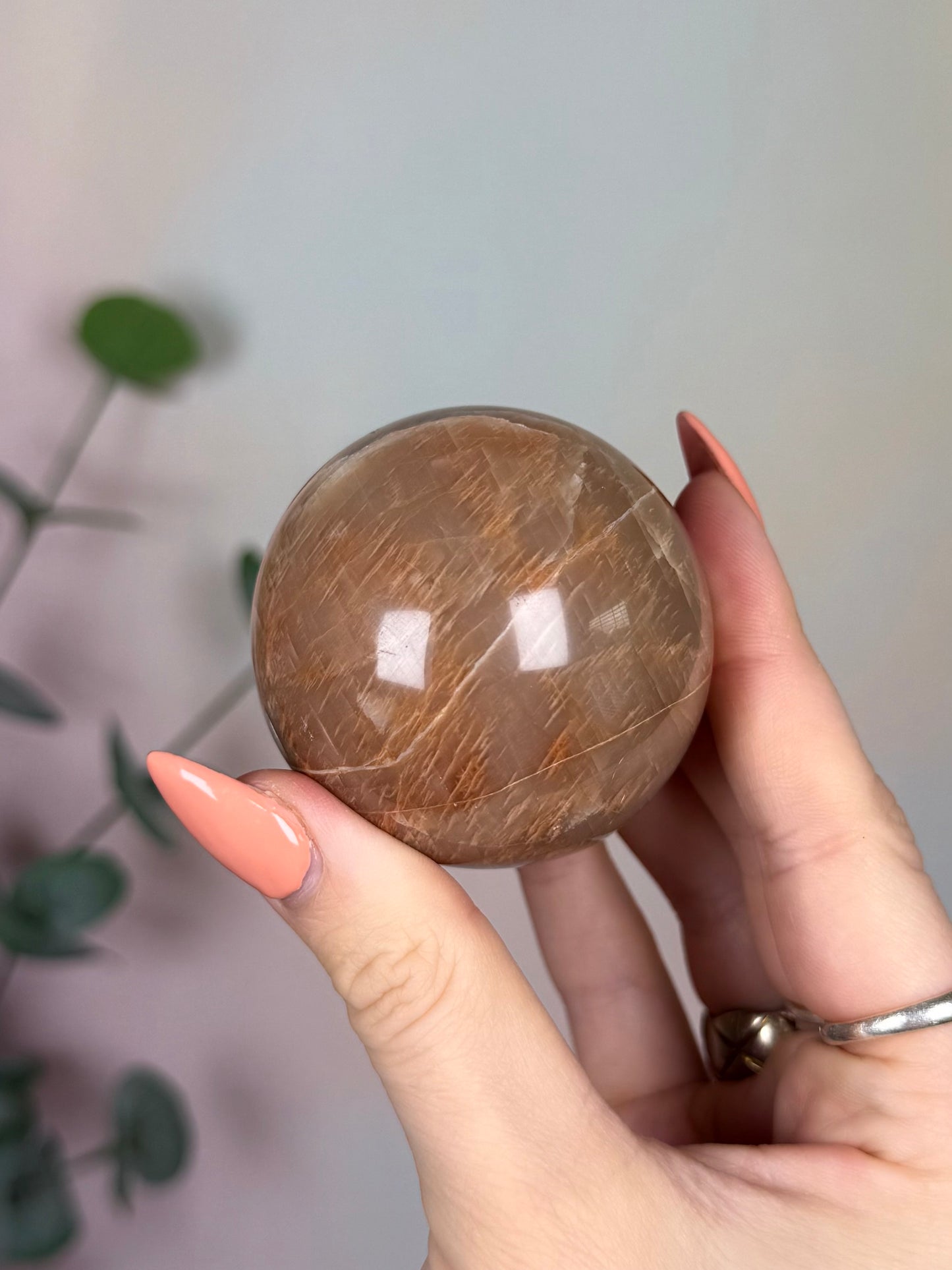 Moonstone Sphere (14BQ)
