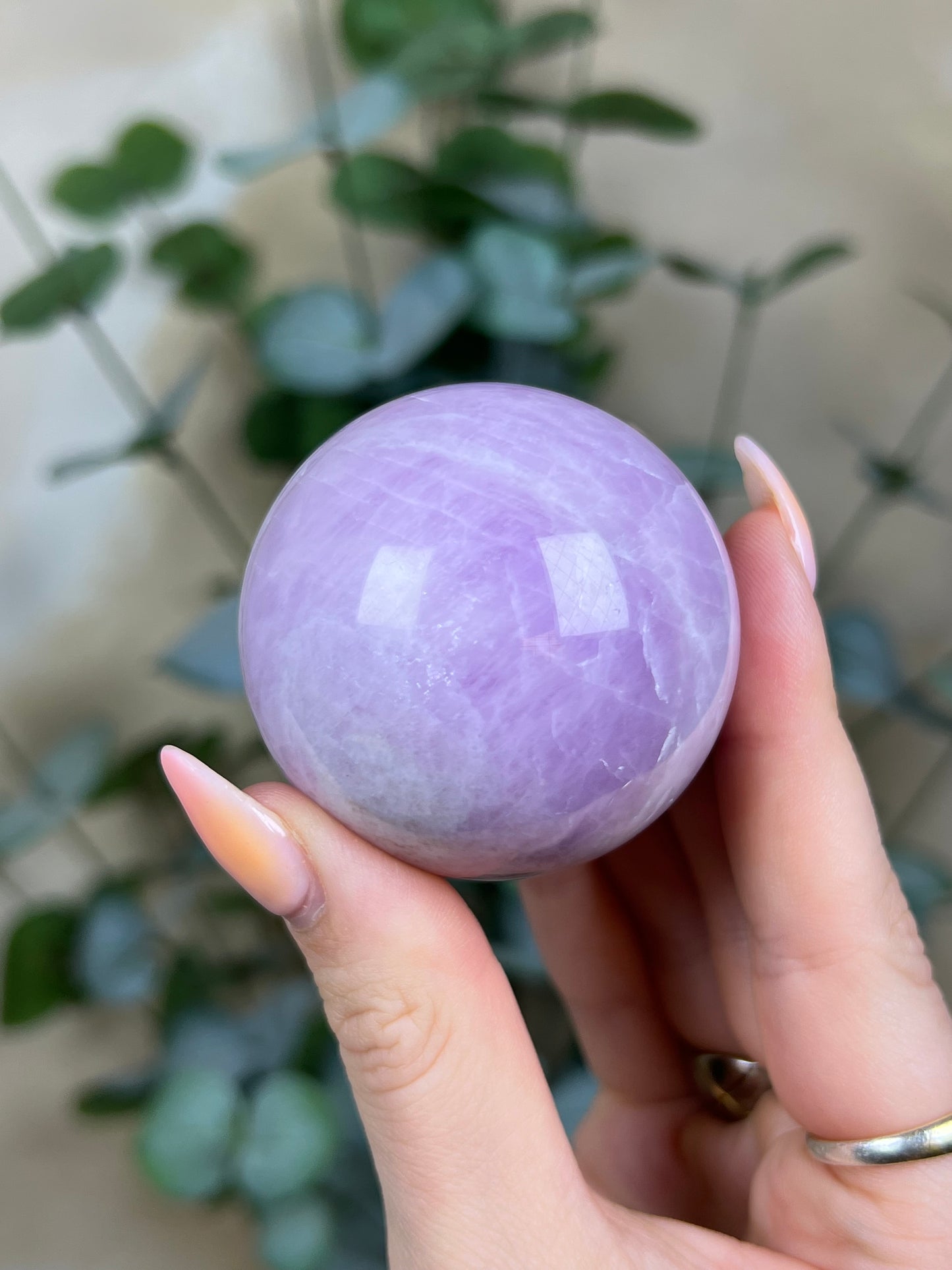 Kunzite Sphere (97AA)