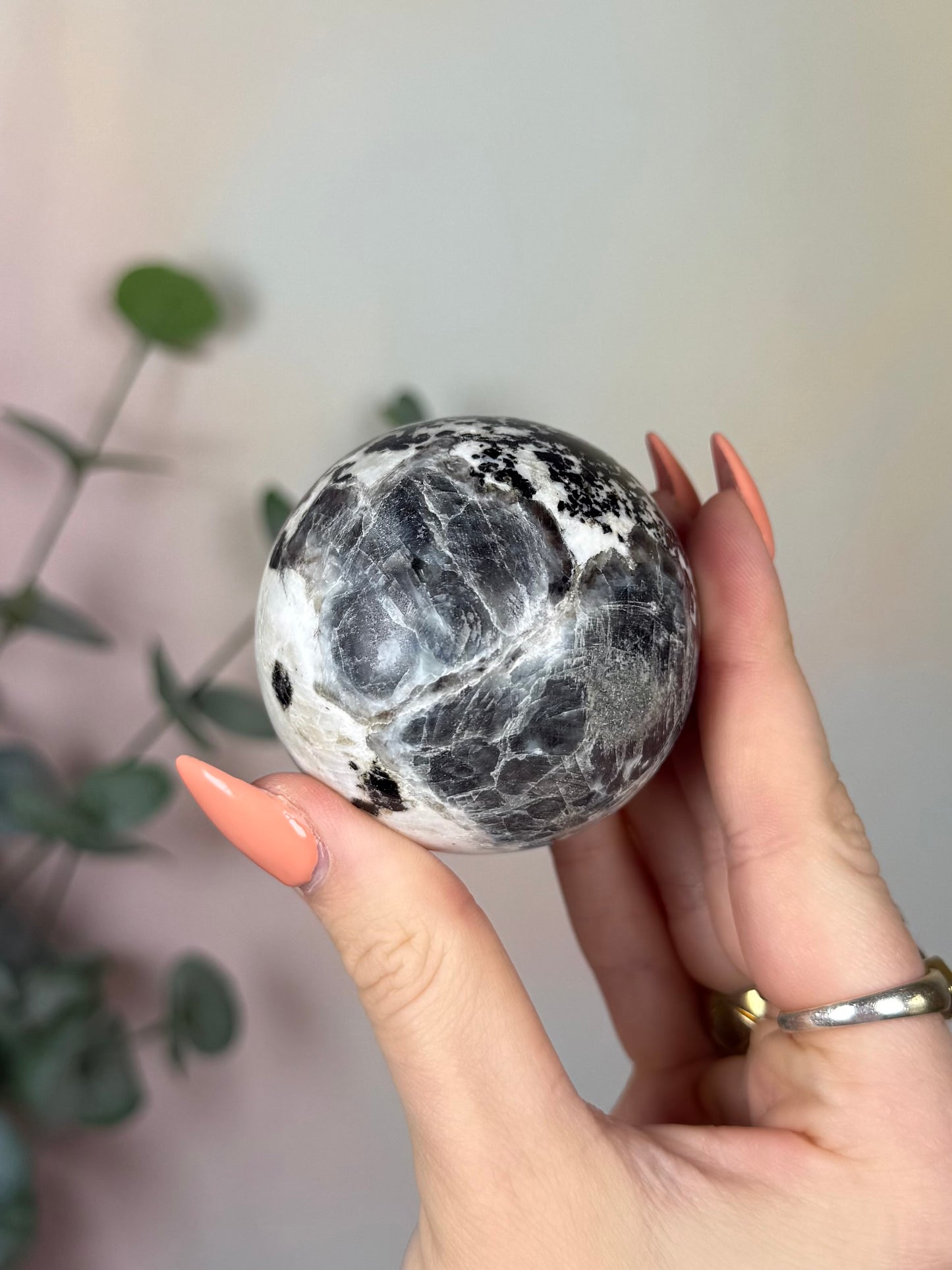 Sapphire in Matrix Sphere (77AB)