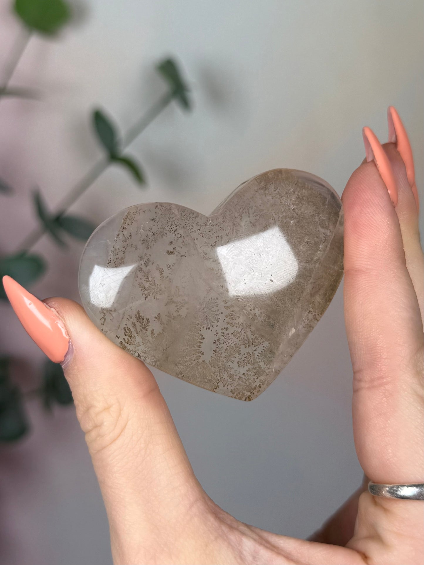 Dendritic Quartz Heart (27AP)