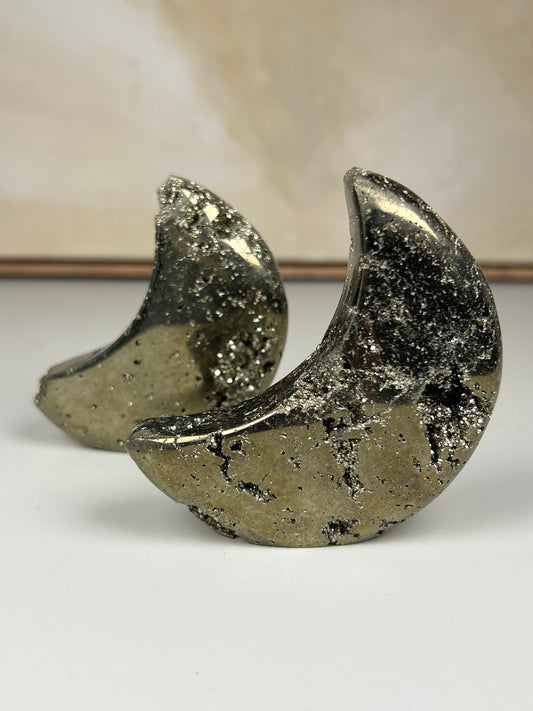 Pyrite Standing Moons (38EW, 38EX)