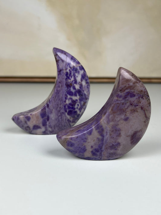 Lavender Jade Standing Moons (34FI, 46EW)