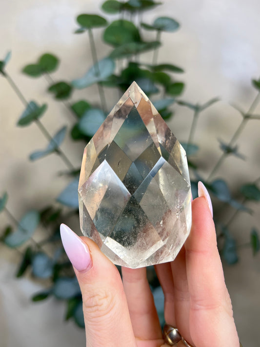 Quartz Faceted Freeform (127EA)