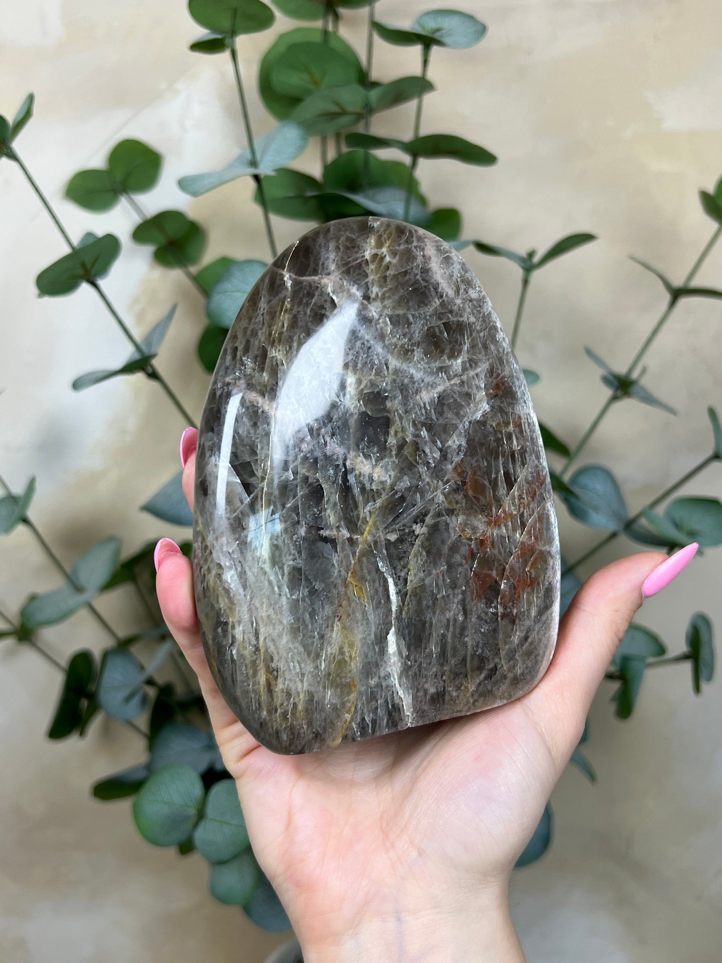 Black Moonstone Freeform (60AA)