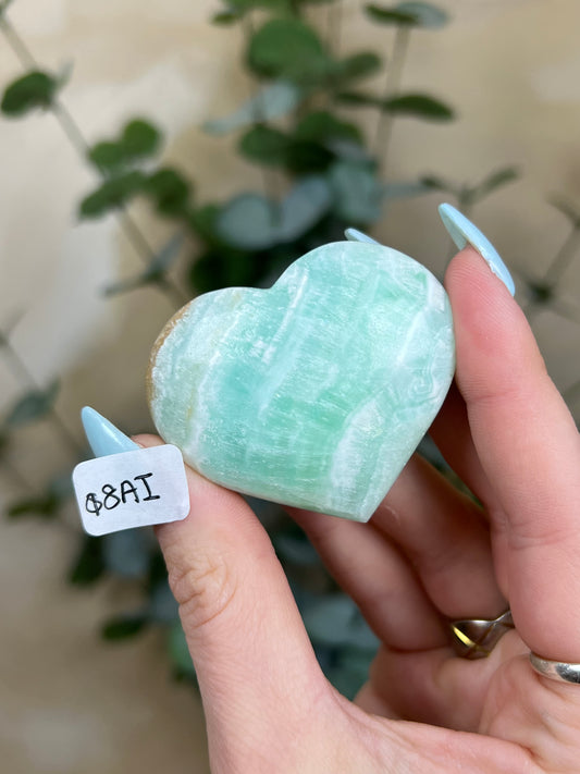 Caribbean Calcite Hearts (8AI-9AP)