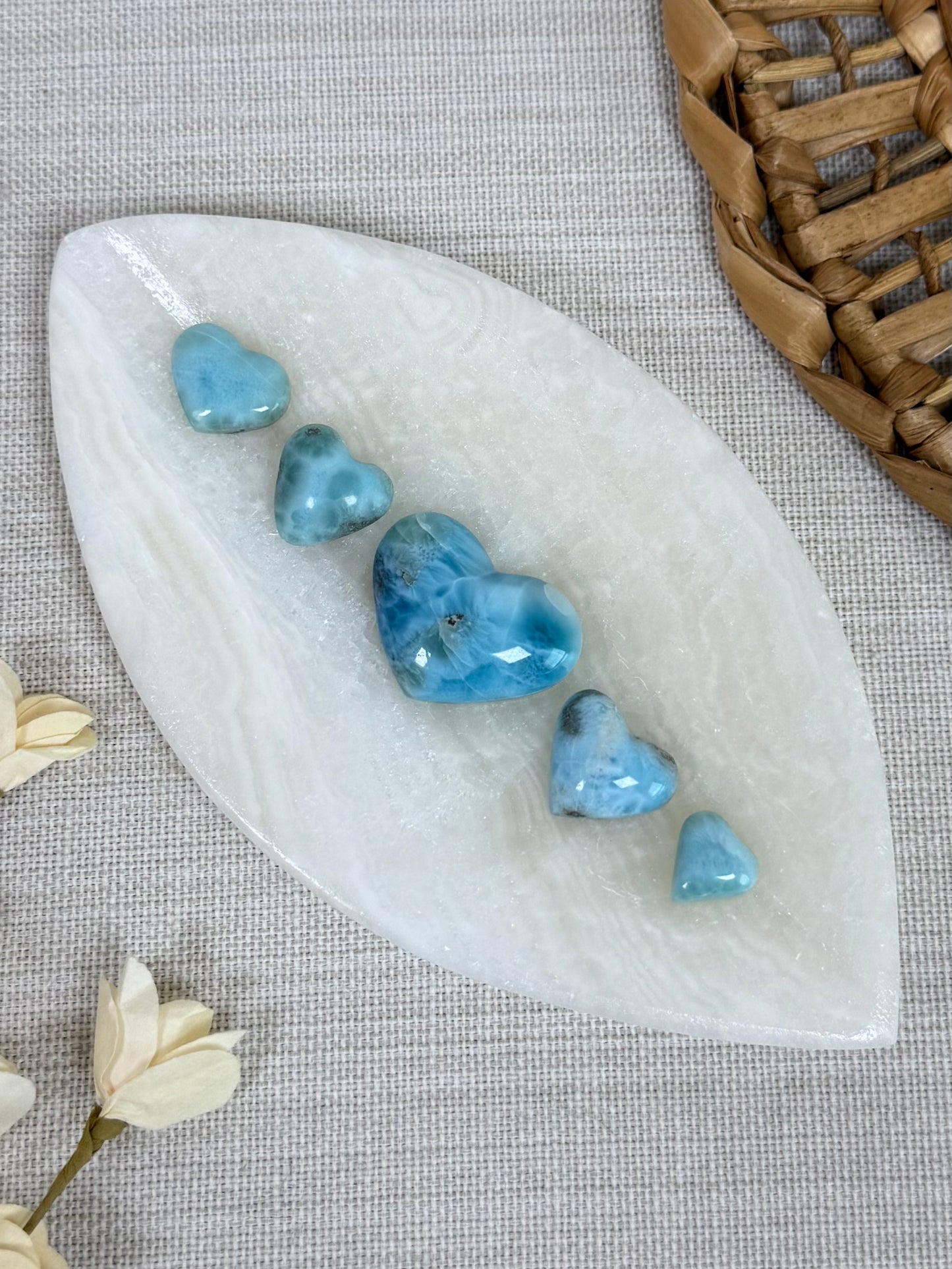 Larimar (7AJ-49AC)