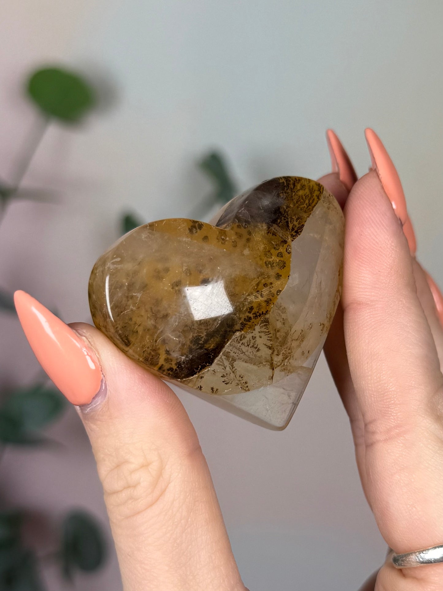 Dendritic Quartz Heart (20AW)