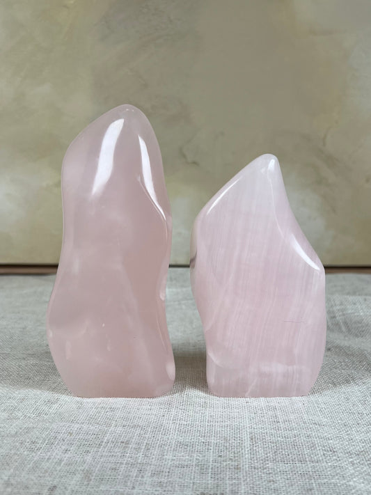 Mangano Calcite Freeforms (55AB, 55AC)