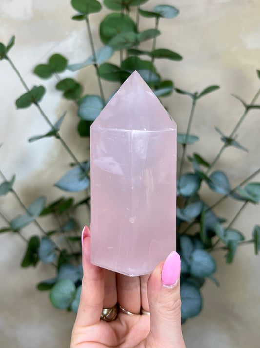 Rose Quartz Tower (52AE)