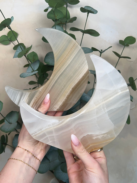 Calcite Standing Moons (62EH, 62EI)