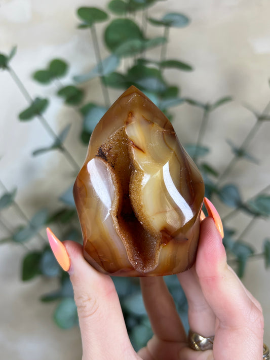 Carnelian Flame (18AK)