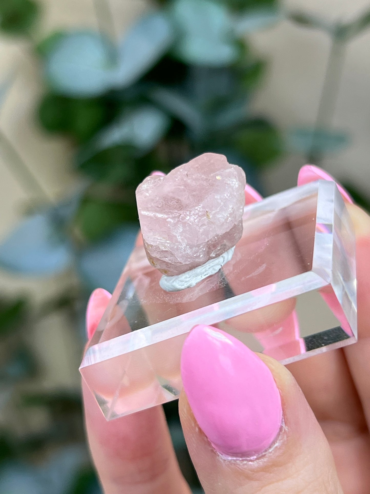Pink Apatite (16AK)