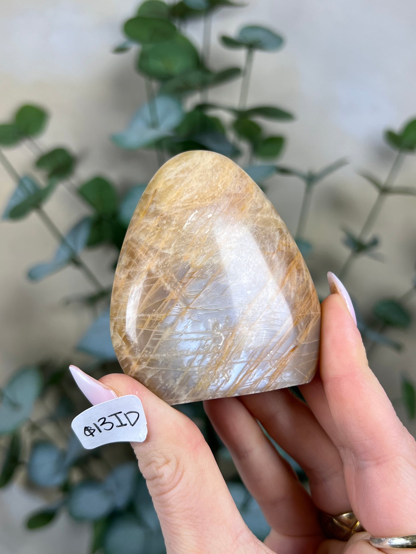 Peach Moonstone Freeforms (13ID, 14HJ)