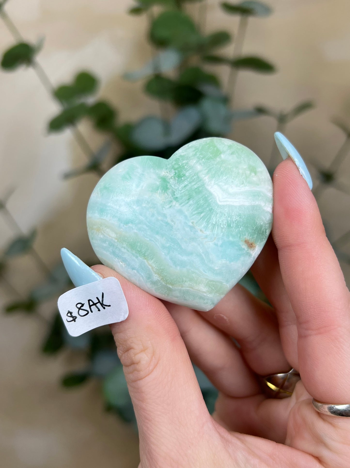 Caribbean Calcite Hearts (8AI-9AP)