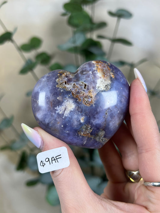 Violet Agate Hearts (9AF, 17AA)