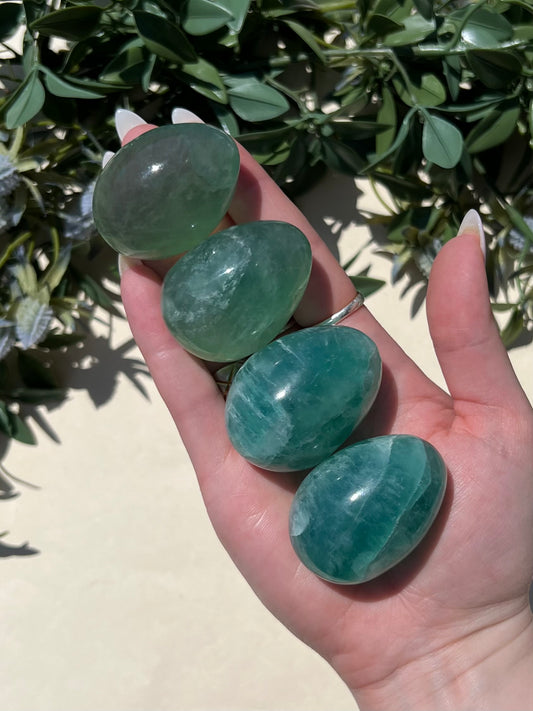 Fluorite Eggs (8AA-10AC)