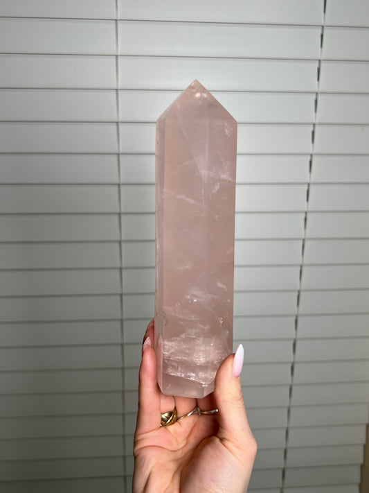 Rose Quartz Tower (70EF)
