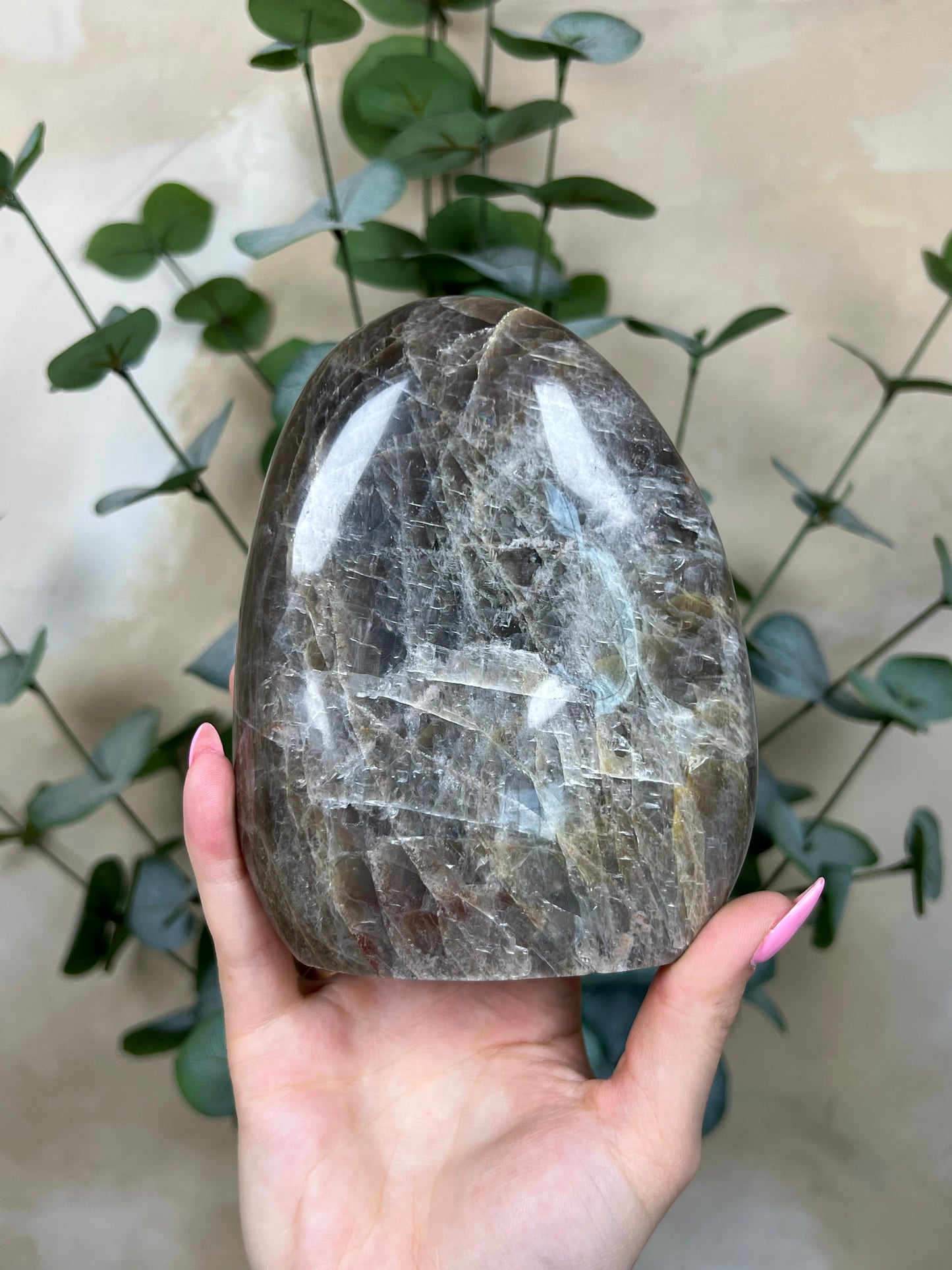 Black Moonstone Freeform (60AA)