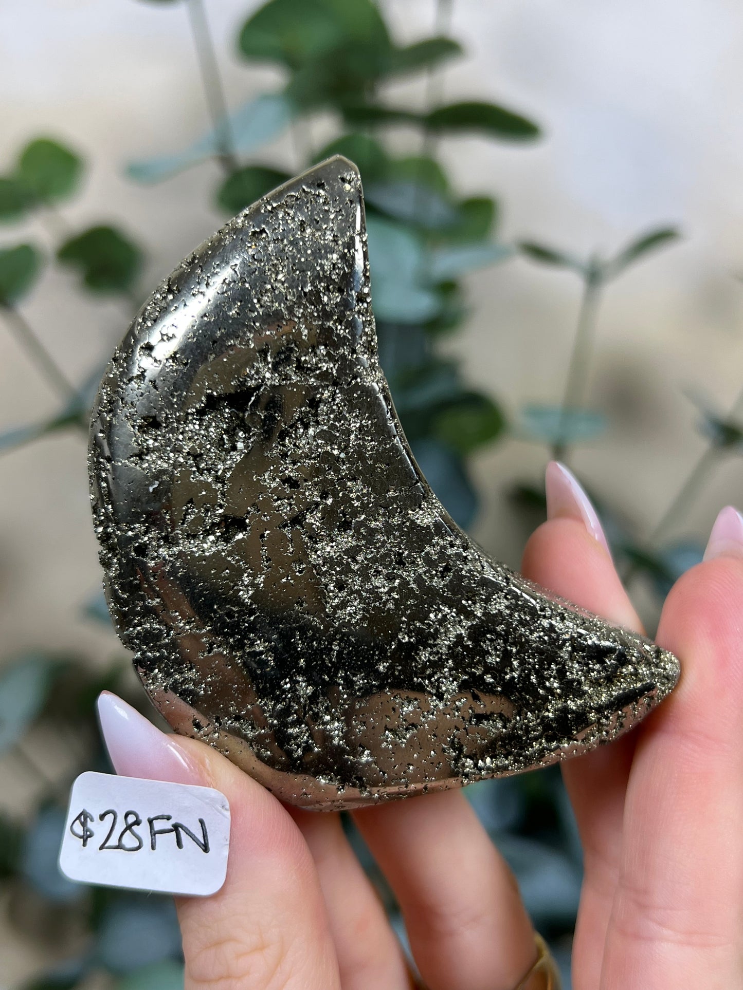 Pyrite Standing Moons (22GI, 28FN)