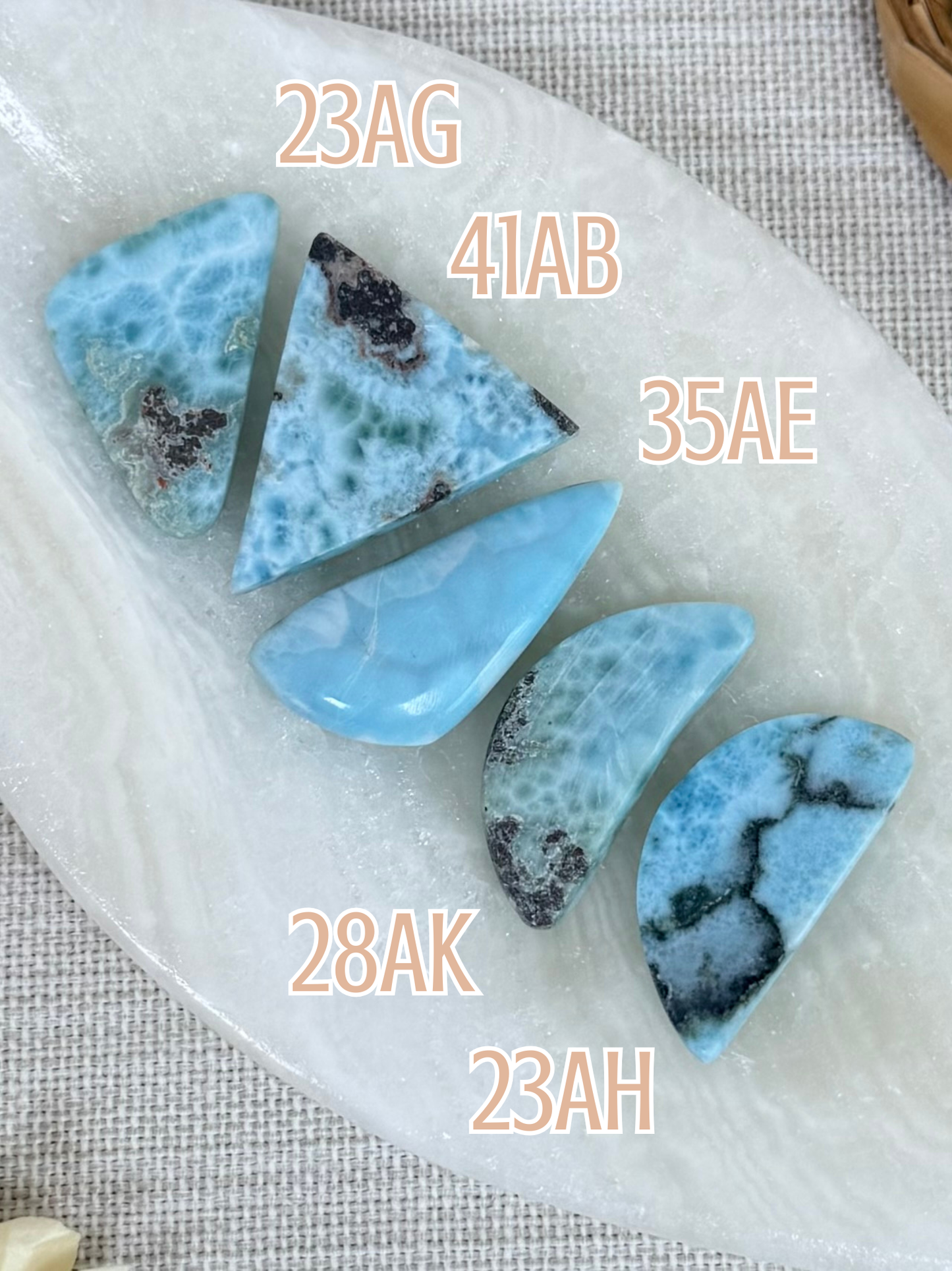 Larimar (23AG-41AB)