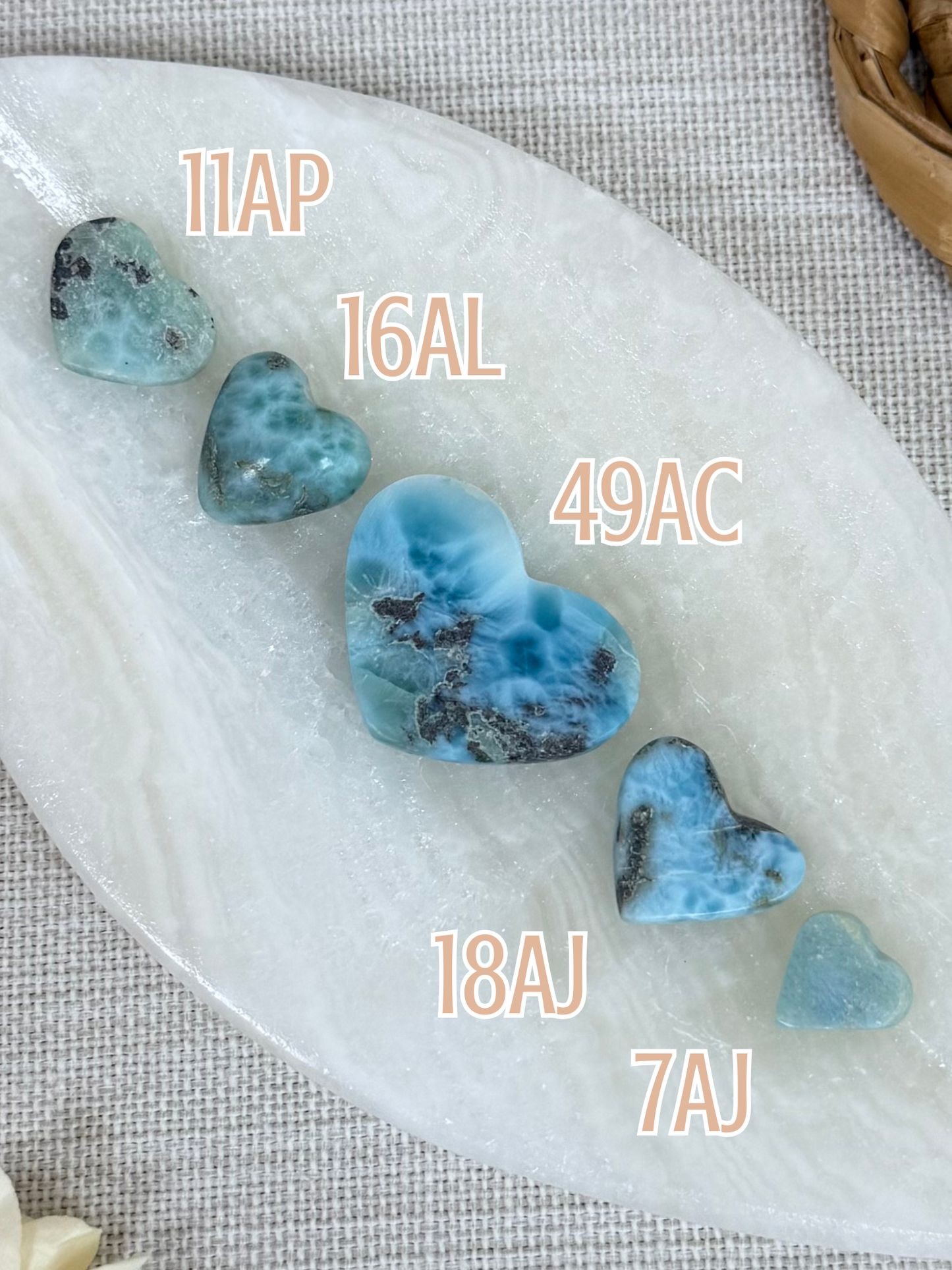 Larimar (7AJ-49AC)